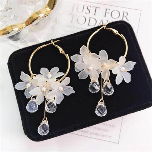 Korean White Acrylic Flower Handmade Earrings